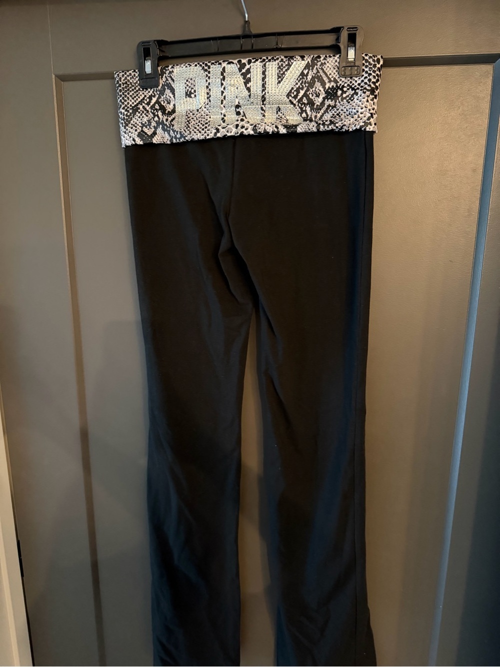 Y2K PINK RARE Victoria's Secret Black Pants with Snake-Print Waistband Small